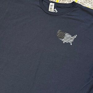 NEW with tags! Men’s XL Blue T-shirt- America / USA